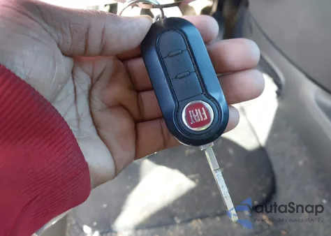 2012 Fiat 500 Pop z USA, uszkodzony, nr VIN 3C3CFFAR9CT198455